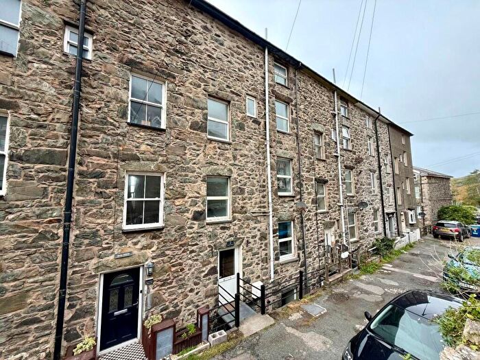 9 Bedroom Terraced House For Sale In Glasfor Terrace, King Edward Street, Barmouth, Gwynedd, LL42