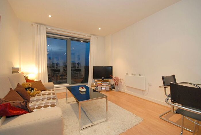 1 Bedroom Flat To Rent In Prospect House, Chapter Way, Colliers Wood, SW19