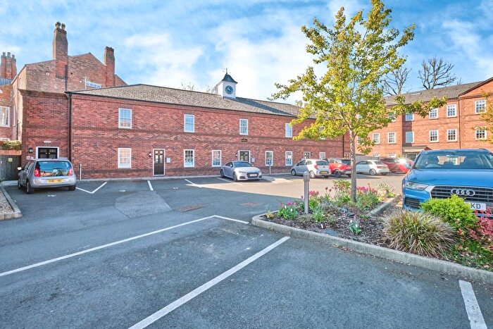 2 Bedroom Flat For Sale In Wightman House, Beatrice Court, Lichfield, WS13