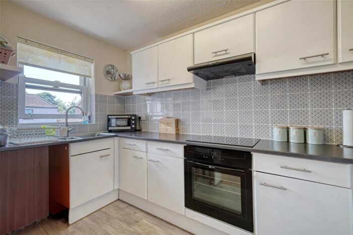 2 Bedroom Apartment For Sale In The Mallards, High Street, Great Wakering, Southend On Sea, SS3