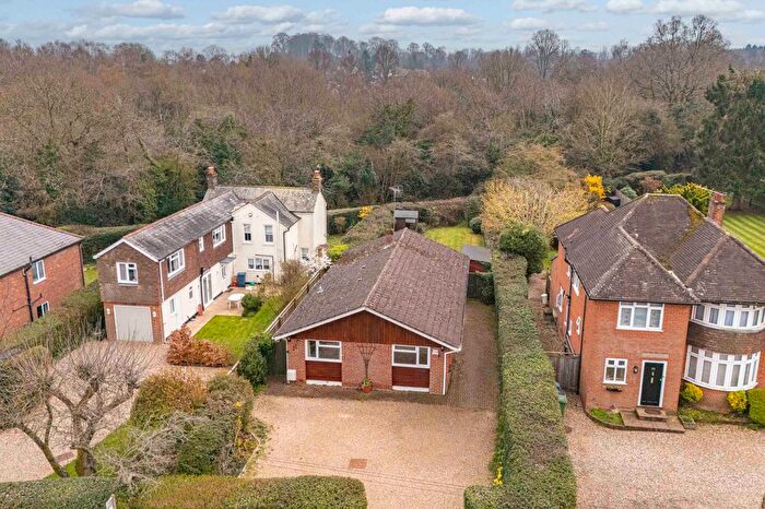 3 Bedroom Detached Bungalow For Sale In New Road, Penn, High Wycombe, Buckinghamshire, HP10