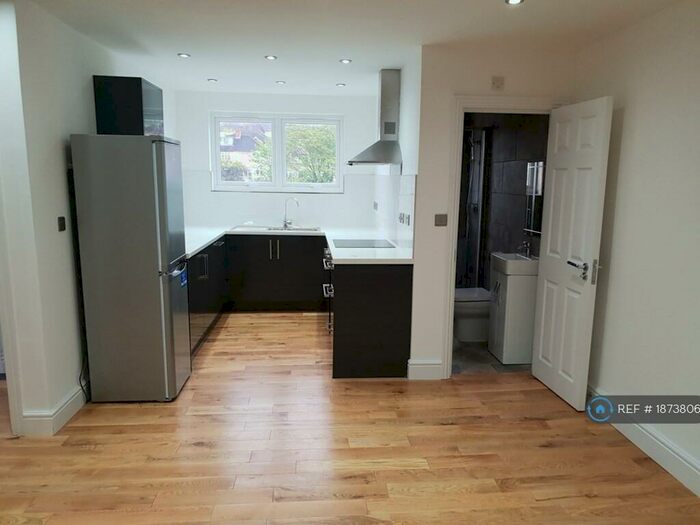 Studio To Rent In Wood Vale, London, SE23