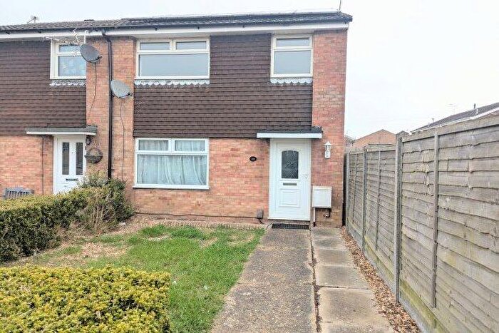 3 Bedroom Property To Rent In Grangeway, Rushden, NN10