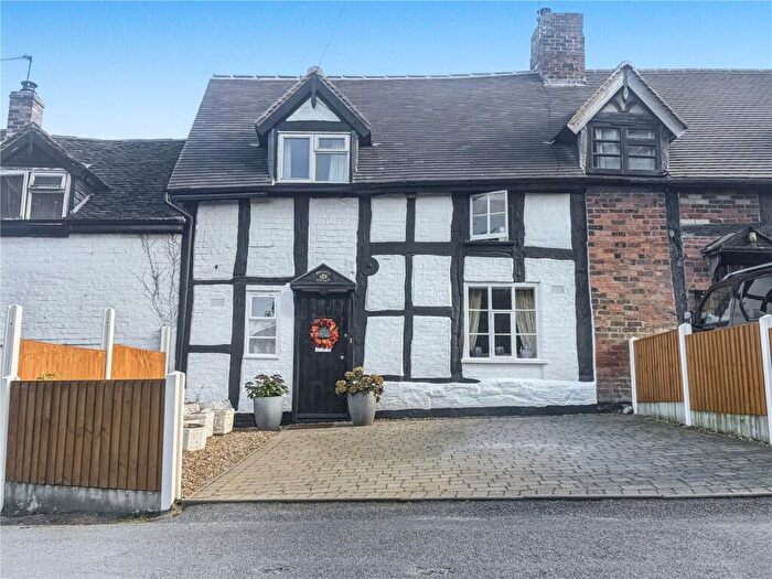 2 Bedroom Cottage For Sale In Bayton, Kidderminster, Worcestershire, DY14
