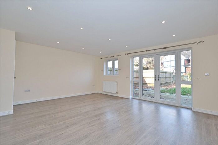 4 Bedroom Semi-Detached House To Rent In Kings Road, West End, Woking, Surrey, GU24