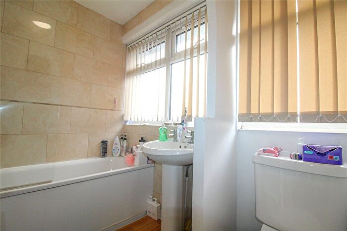 3 Bedroom Terraced House For Sale In Boundary Walk, Trowbridge, BA14