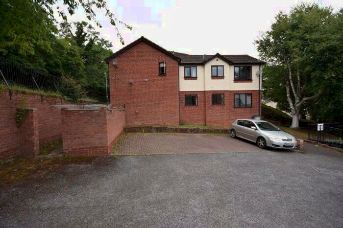 1 Bedroom Flat To Rent In Ripon Close, Exeter, EX4
