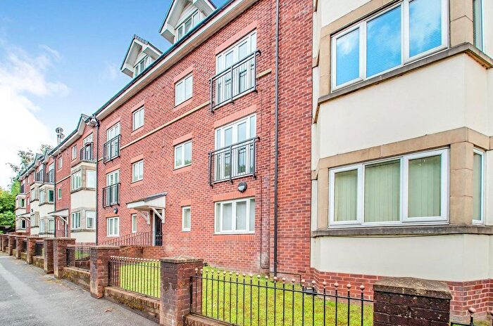 2 Bedroom Flat To Rent In New Road, Radcliffe, Manchester, Greater Manchester, M26