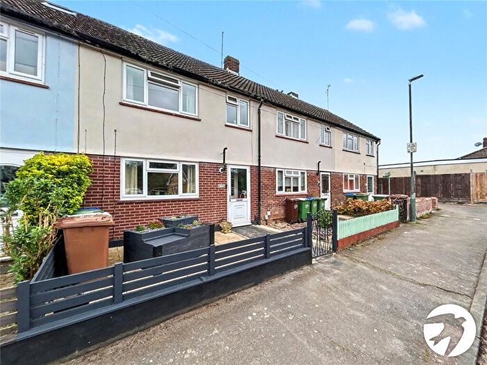 4 Bedroom Terraced House For Sale In Suffolk Road, Sidcup, Kent, DA14