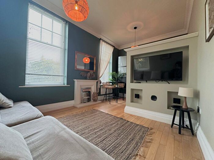 1 Bedroom Flat To Rent In Storey Hall, Lancaster, LA1