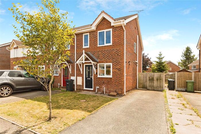 2 Bedroom End Of Terrace House For Sale In Boundary Lane, Chester, Cheshire, CH4