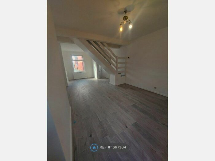 2 Bedroom Terraced House To Rent In Dollond Street, Manchester, M9