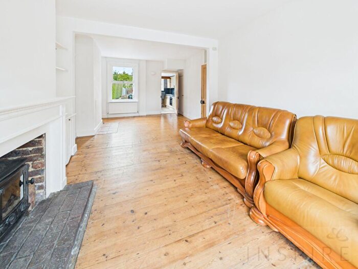 2 Bedroom Semi-Detached House For Sale In Petlands Road, Haywards Heath, RH16