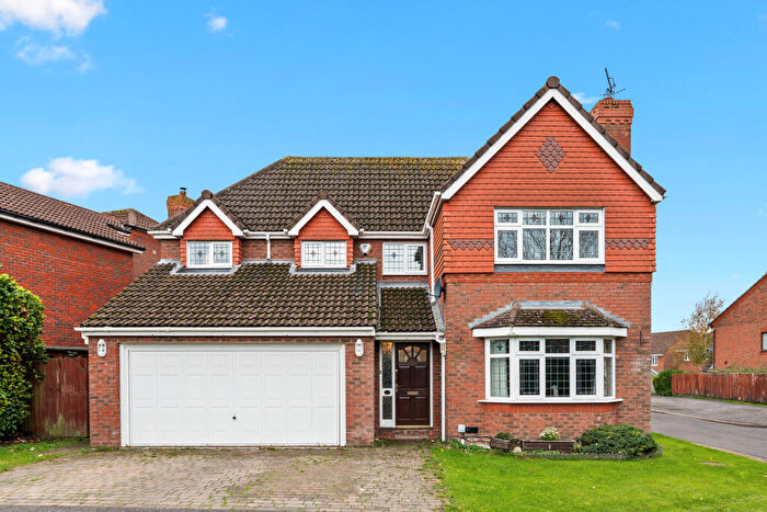 4 Bedroom Detached House For Sale In Holyhead Close, Hailsham, East Sussex, BN27