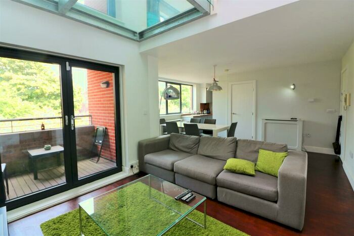 1 Bedroom Apartment To Rent In Reservoir Studios, Limehouse, E14