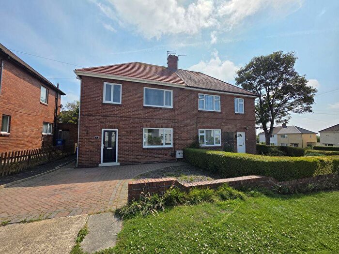 3 Bedroom Semi-Detached House For Sale In Chipchase Avenue, Cramlington, NE23