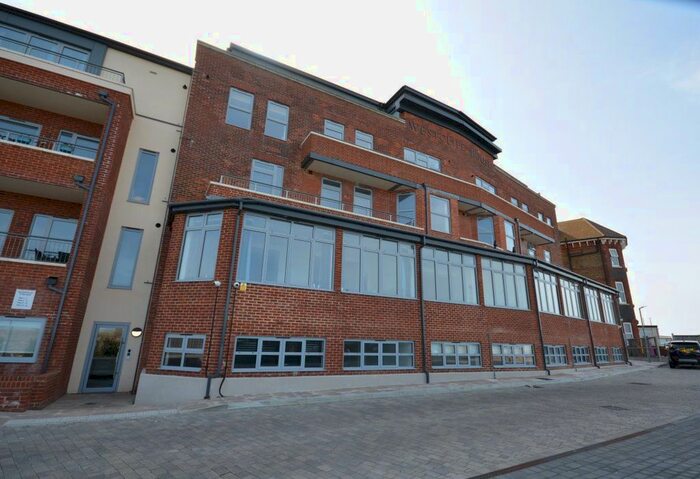 2 Bedroom Maisonette To Rent In Westcliff Hse, Sea Road, CT8