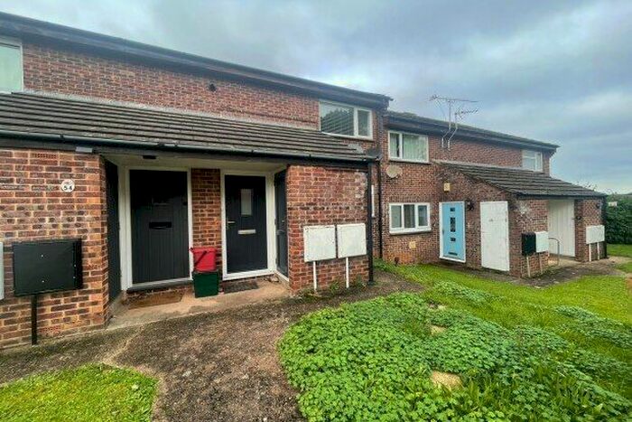 1 Bedroom Flat To Rent In Cornmill Crescent, Exeter, EX2