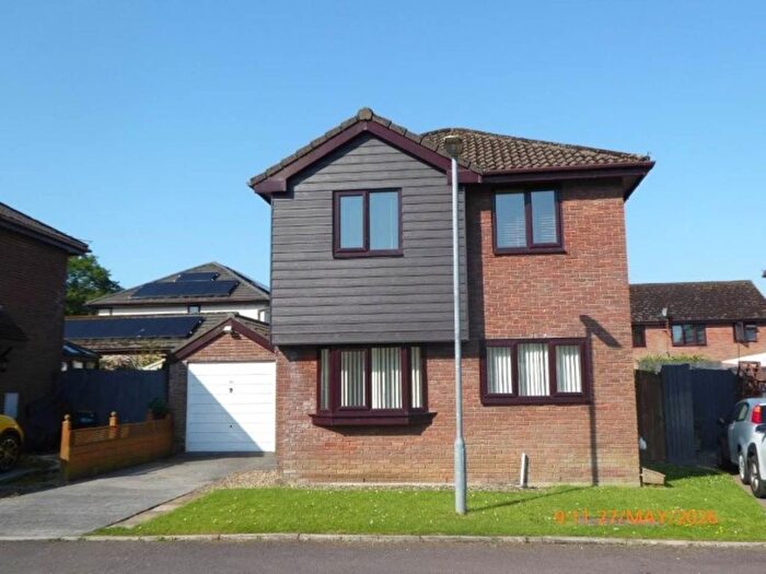 3 Bedroom Detached House To Rent In Parc Bryn Rhos, Glanamman, Amanford, SA18