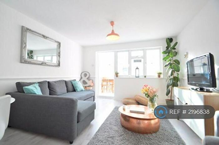 2 Bedroom Terraced House To Rent In Finnart Close, Weybridge, KT13