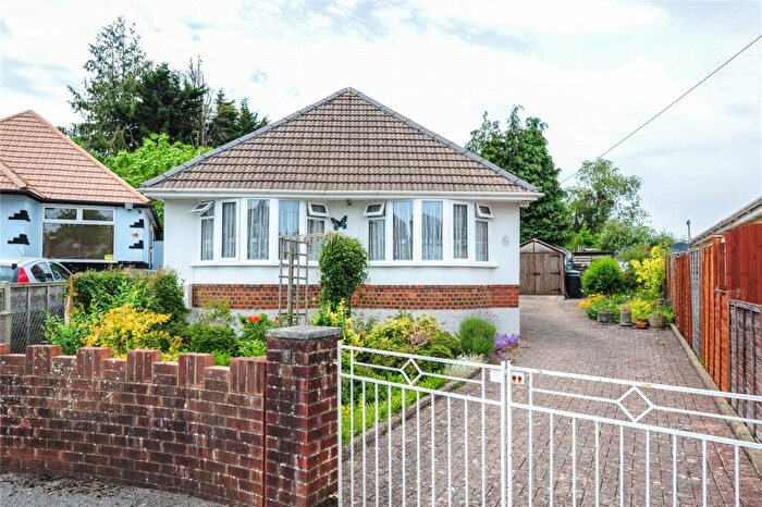 2 Bedroom Bungalow For Sale In Beresford Close, Parkstone, Poole, Dorset, BH12