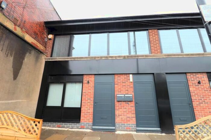 2 Bedroom Flat To Rent In Chapeltown, Pudsey LS28