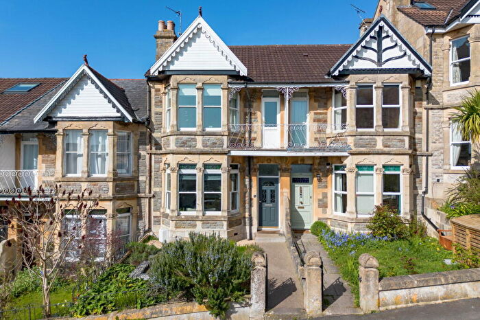 4 Bedroom Terraced House For Sale In Shakespeare Avenue, Bath, BA2