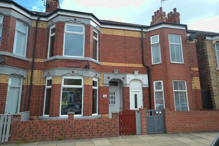 3 Bedroom Terraced House To Rent In Summergangs Road, Hull, HU8