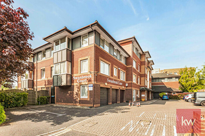 1 Bedroom Flat For Sale In Swanbrook Court, Maidenhead, SL6