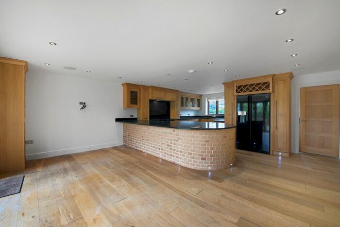 5 Bedroom Detached House For Sale In Horseheath, Cambridge, CB21