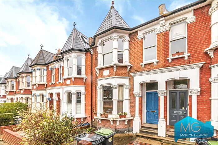 2 Bedroom Apartment To Rent In Landrock Road, Crouch End, London, N8