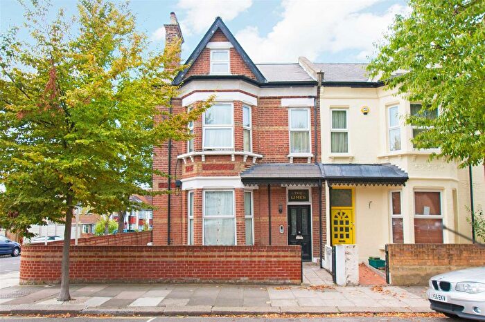 2 Bedroom Flat To Rent In Allison Road, London, W3