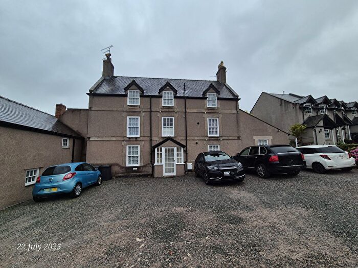 1 Bedroom Flat To Rent In Abergele Road, Llanddulas, Abergele, LL22