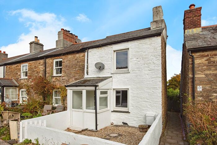 2 Bedroom End Terrace House For Sale In Crestbourne Terrace, Liskeard, Cornwall, PL14