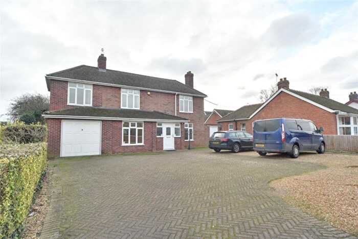 5 Bedroom Detached House To Rent In Kingsway, Mildenhall, Bury St. Edmunds, Suffolk, IP28