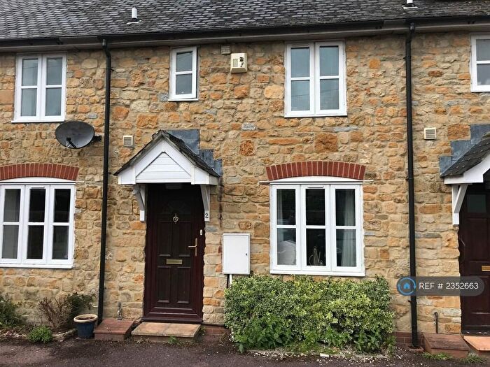 2 Bedroom Terraced House To Rent In Pageant Close, Sherborne, DT9