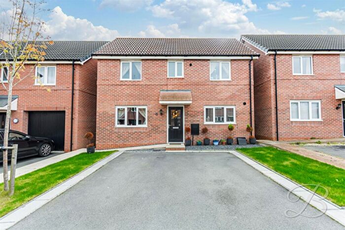 3 Bedroom Detached House For Sale In Mandalay Road, Pleasley, Mansfield, NG19