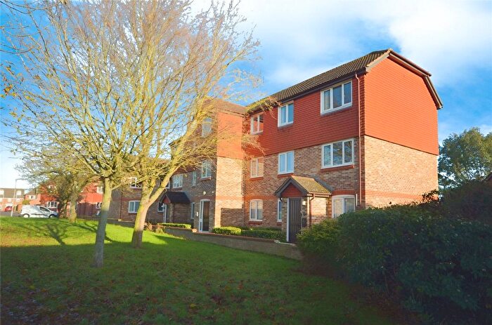 2 Bedroom Flat To Rent In Ramshaw Drive, Chelmsford, Essex, CM2