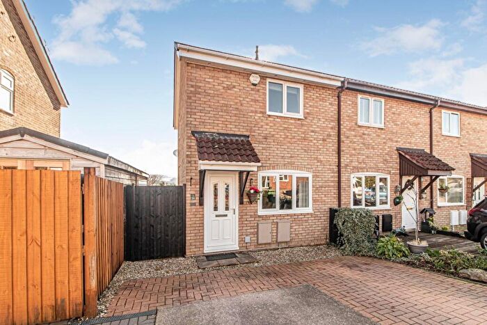 2 Bedroom End Of Terrace House For Sale In Clos Creyr, Llantwit Fardre, Pontypridd, CF38