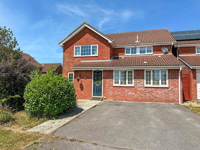 4 Bedroom Detached House For Sale In Swanmore, SO32
