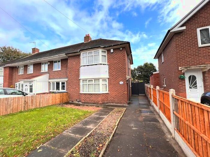 3 Bedroom Semi-Detached House To Rent In Chipstead Road, Birmingham, B23