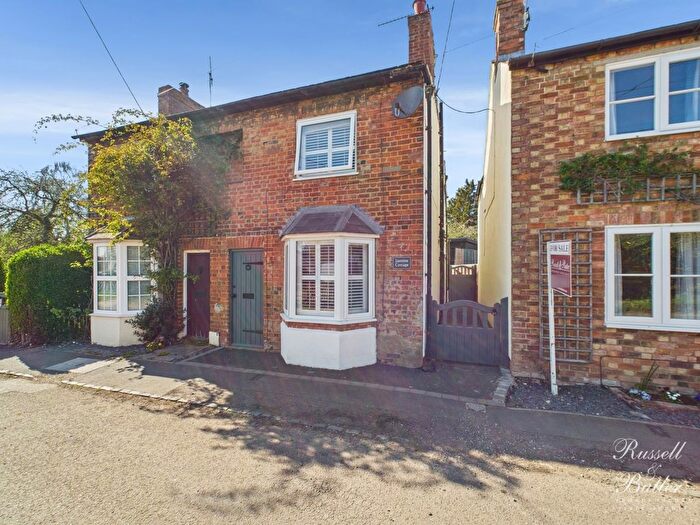 2 Bedroom Semi-Detached House For Sale In Main Street, Chackmore, MK18