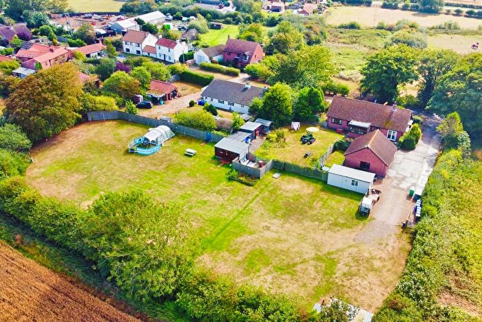 3 Bedroom Detached Bungalow For Sale In Church Lane, Atwick, Driffield, YO25