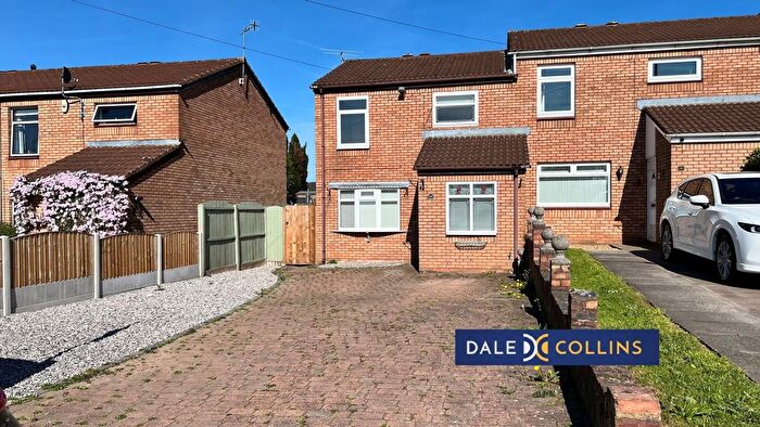 3 Bedroom Town House To Rent In Mayne Street, Hanford, ST4