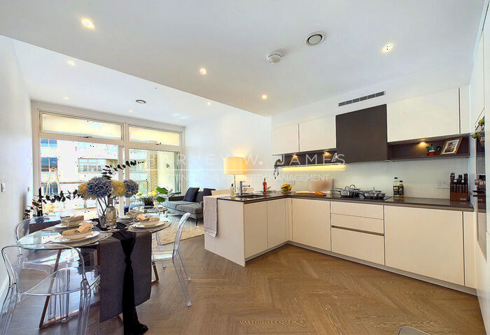 2 Bedroom Apartment To Rent In Pearl House, London, N7