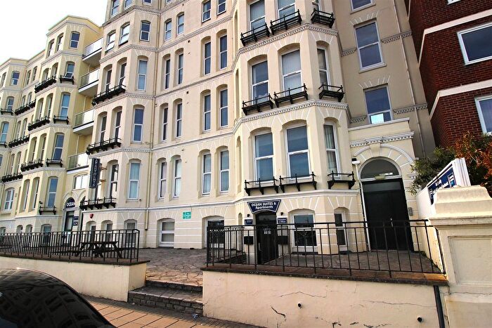2 Bedroom Flat To Rent In Executive B, Ocean Apartmen- St Helens Paradesouthseahants, PO4