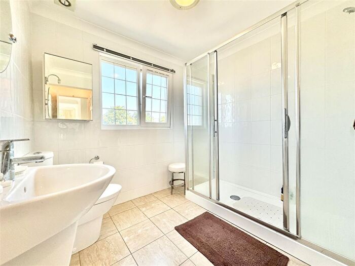 4 Bedroom Detached House For Sale In Pett Road, Pett, Hastings, TN35