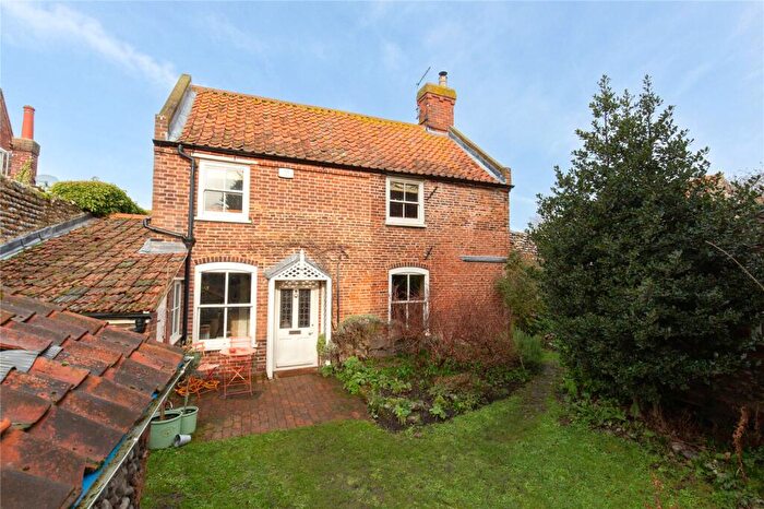 2 Bedroom Semi Detached House For Sale In Wrights Yard, Cley, Holt, Norfolk, NR25