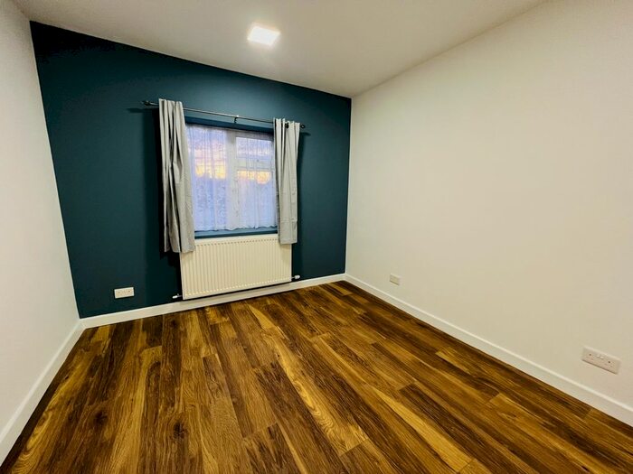 2 Bedroom Flat To Rent In Blake Avenue, Barking, IG11