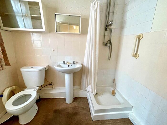 2 Bedroom Semi-Detached Bungalow For Sale In St Johns Road, Essington, Wolverhampton, WV11